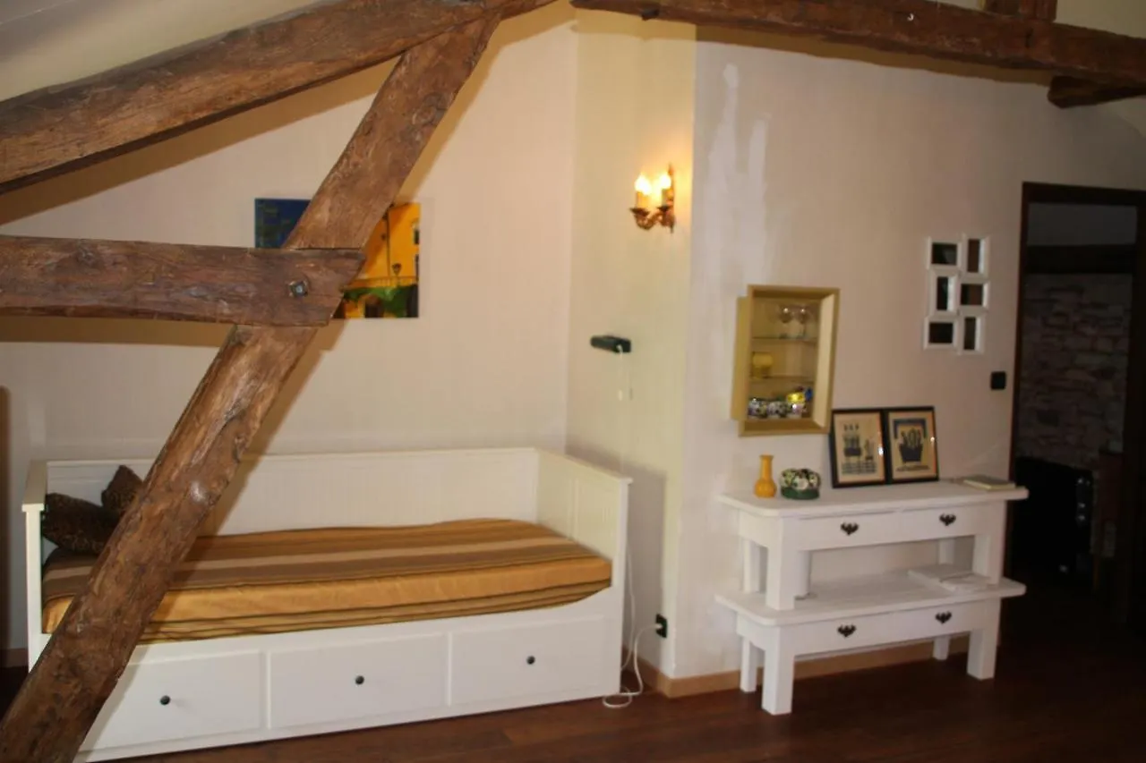 Hotel Domaine Du Bouysset Saint-Martin-le-Redon 0*,  Francia